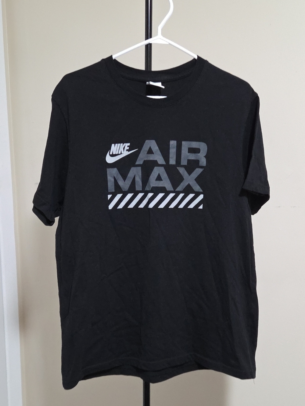 Nike Men’s Black Air Max Graphic Tee